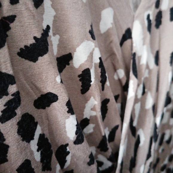 2 dresses size 16 - Picture 4 of 4